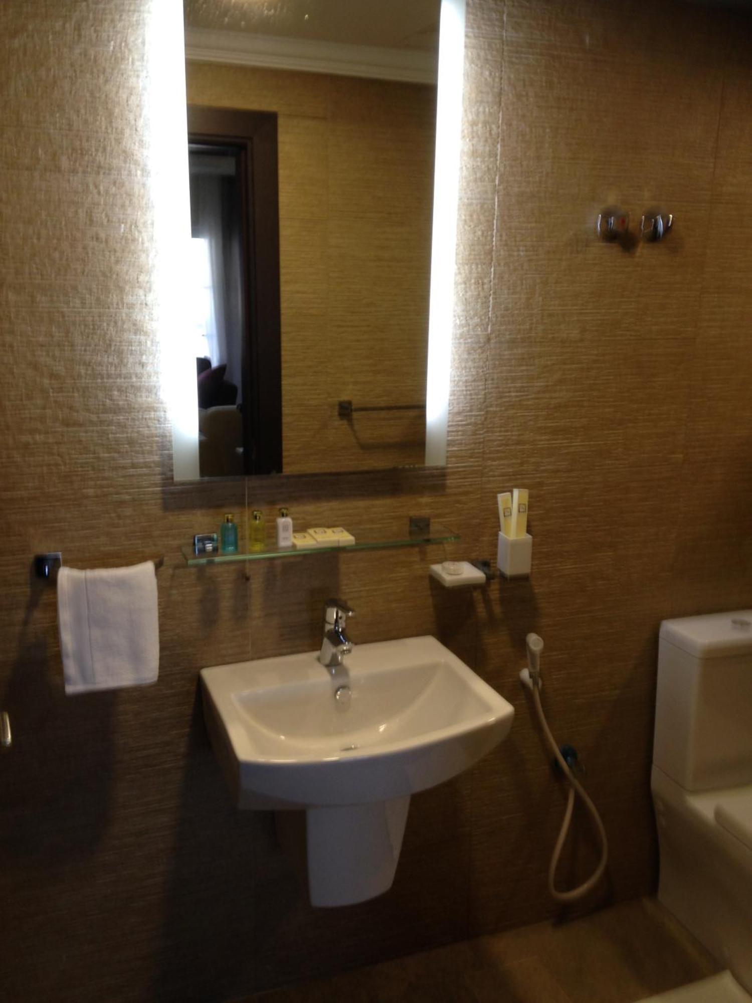 Adams Hotel Kuwait City Bilik gambar